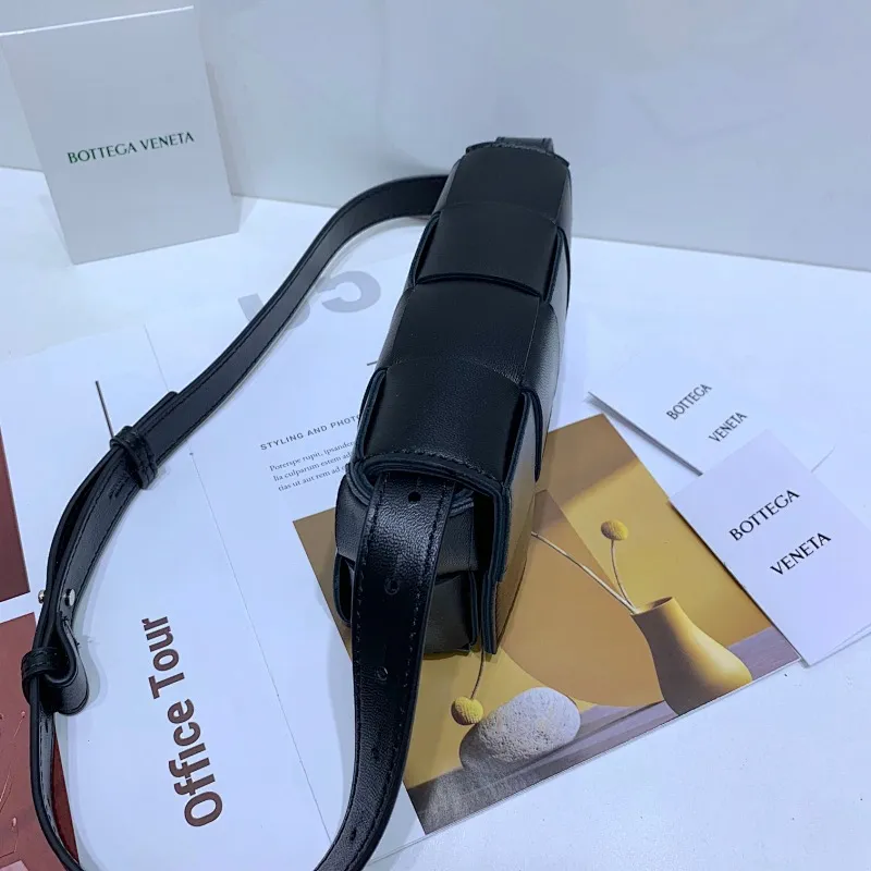 All categories 💚 Authentic bags 💚 BV 2025 new BV crossbody bag